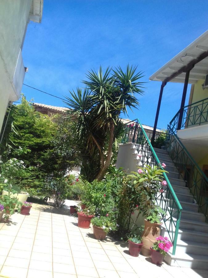 Lenia Studios Kalamítsi Esterno foto